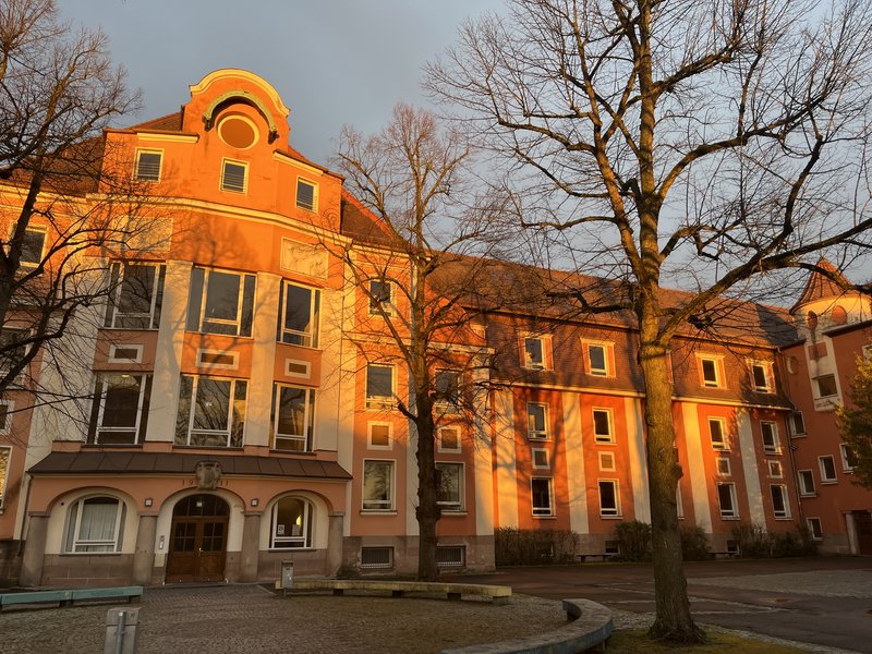 Foto: Schulgebäude